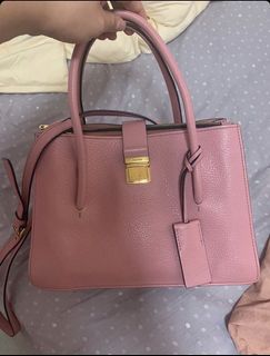 （分類：）位於 。 由 yanzbibi 提交（商品編號 1036517244，圖片 1）。簡介： 。