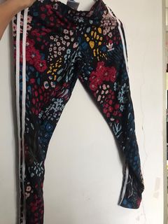 （分類：）位於 。 由 heell00 提交（商品編號 1036404136，圖片 1）。簡介： 。