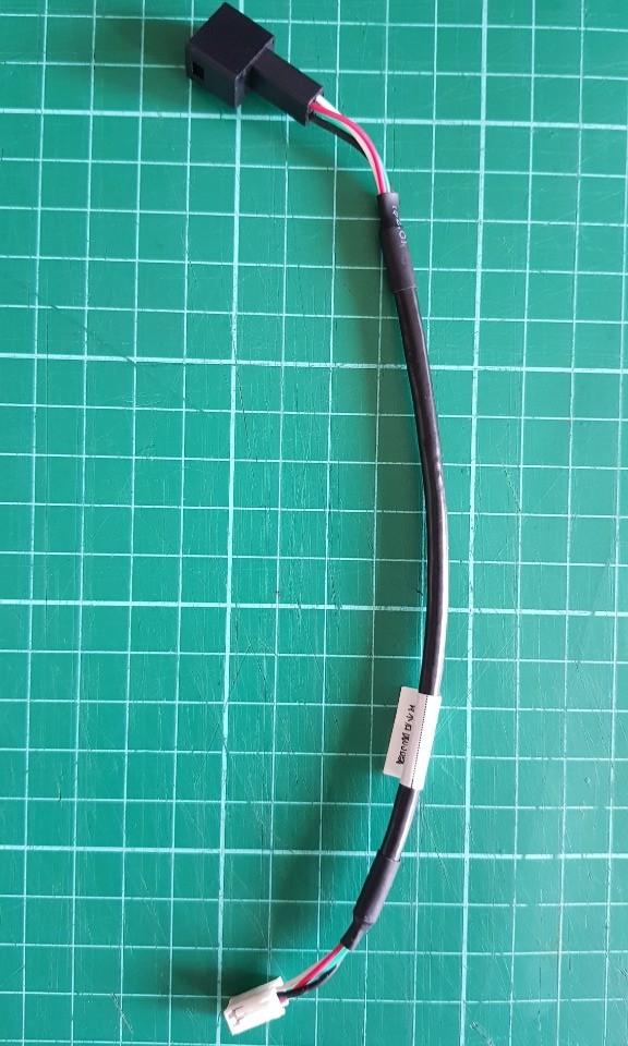 Android Headunit USB cable (Category: Audio Systems) located in Singapore. Submitted by gpmg762 (Listing ID 1036496178, Image 1). Description: Common Android headunit USB cable for Suzuki. Please check your unit for fit..