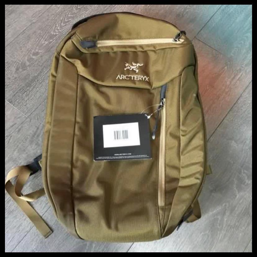 Arcteryx Blade 24 Backpack Totem Women S Fashion Bags Wallets Backpacks On Carousell Arcteryx Blade 24 Backpack Totem Women S Fashion Bags Wallets Backpacks On Carousell