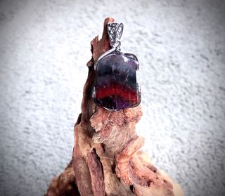 (Category: ) located in . Submitted by ezcrystals (Listing ID 1036590833, Image 1). Description: .