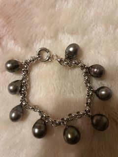 (Category: ) located in . Submitted by hilcac (Listing ID 1036534109, Image 1). Description: .