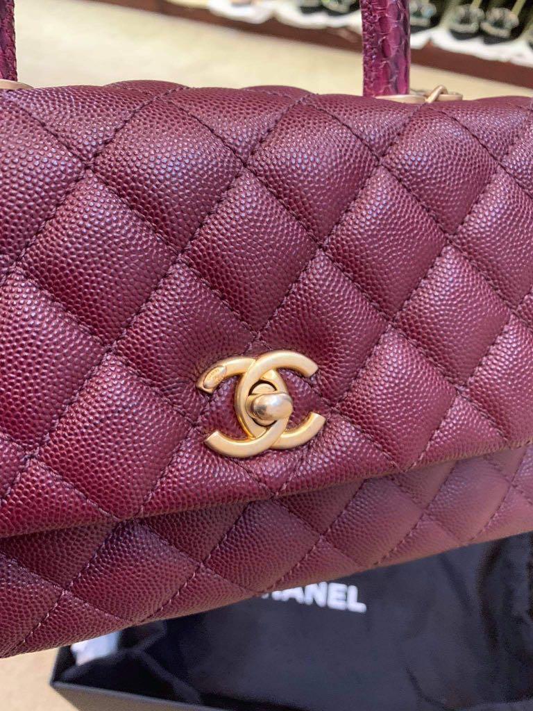 SOLD* 1730-1168 Beige/Burgundy Lizard Leather 29cm Coco Handle Bag Series:  24 Condition: Used 8.5/10 Remarks: Used in excellent…