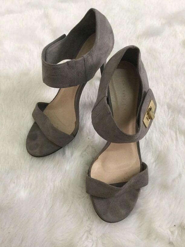 grey open toe shoes