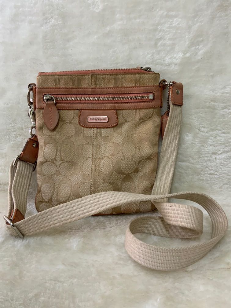 Coach Vintage unisex sling bag Luxury Bags Wallets on Carousell