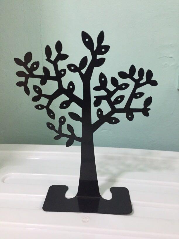 Daiso Earring holder