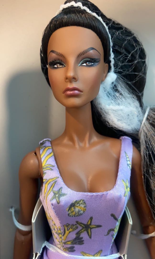 agnes fashion royalty