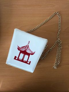 Chinese Take Out Purse Forever 21 2024 www.alhudapk