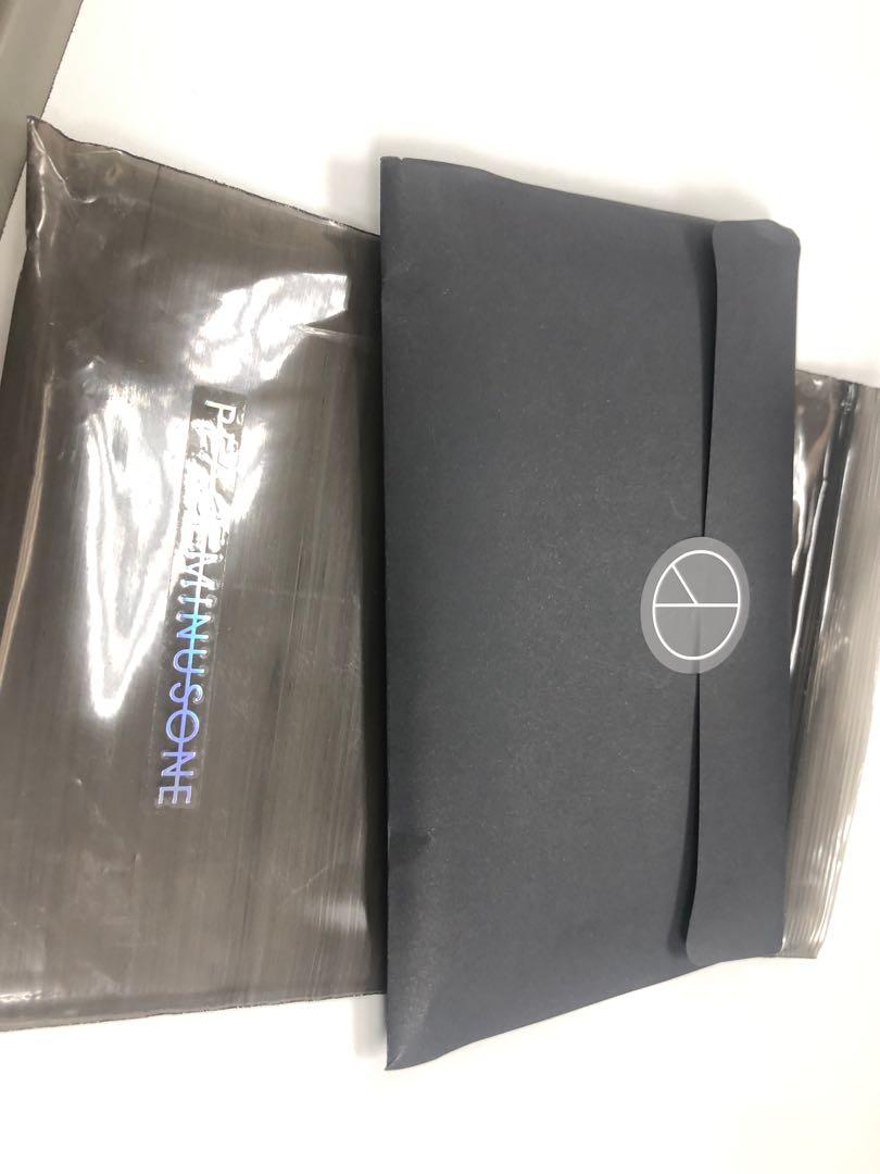 G-Dragon Brand Peaceminusone - PMO PASSPORT CASE #1 BLACK, 興趣及