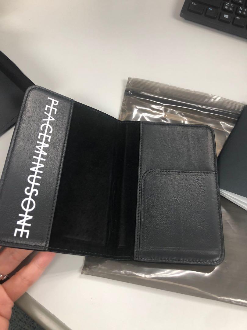 G-Dragon Brand Peaceminusone - PMO PASSPORT CASE #1 BLACK, 興趣及