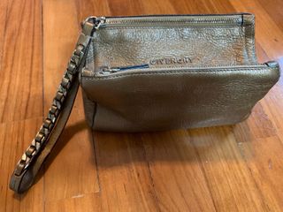 (Category: ) located in . Submitted by cheapsgbuy (Listing ID 1036574392, Image 1). Description: .