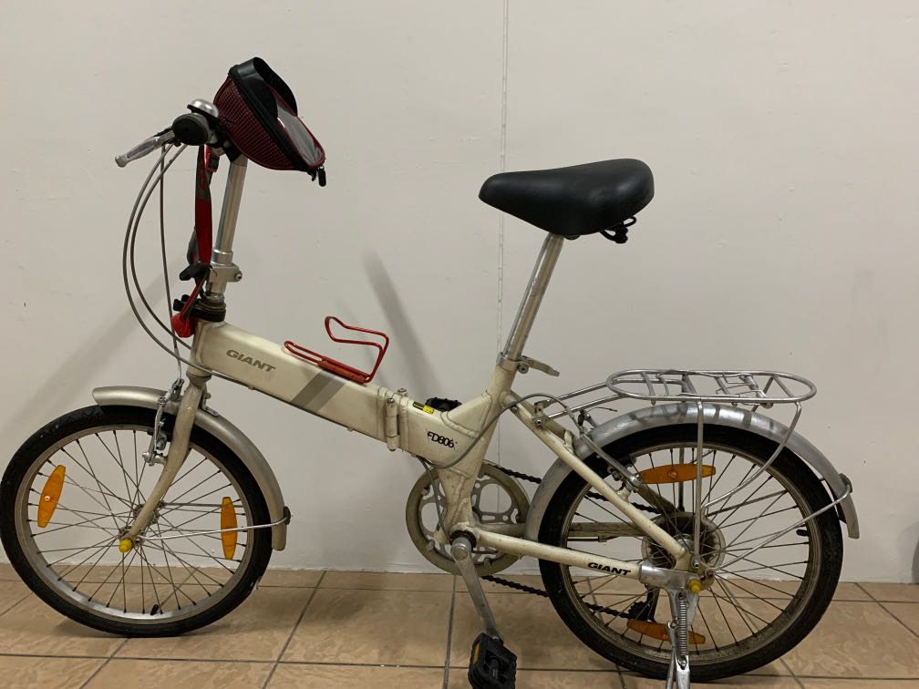 Giant FD806 foldable bike Sports Equipment Bicycles Parts
