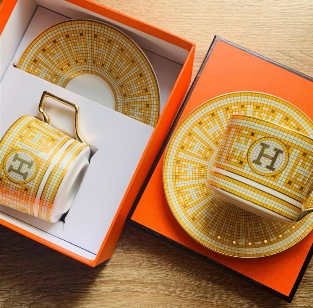 Hermes inspired Teacup set (Category: Storage Boxes & Baskets) located in Taguig. Submitted by boy_23 (Listing ID 1036492110, Image 1). Description: Brand new with box hermes inspired teacup set..