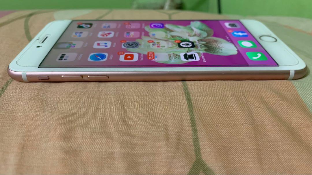 Iphone 6S Plus 32GB (Category: iPhone 6 Series) located in Pasig City. Submitted by eayahj (Listing ID 1036495541, Image 3). Description: Rush! Fixed price Original Iphone 6s plus 32gb Good condition 99% smooth 89% battery No issue Unit only 1yr used Lady owned Meet up only. Pm me. 09955706536 .