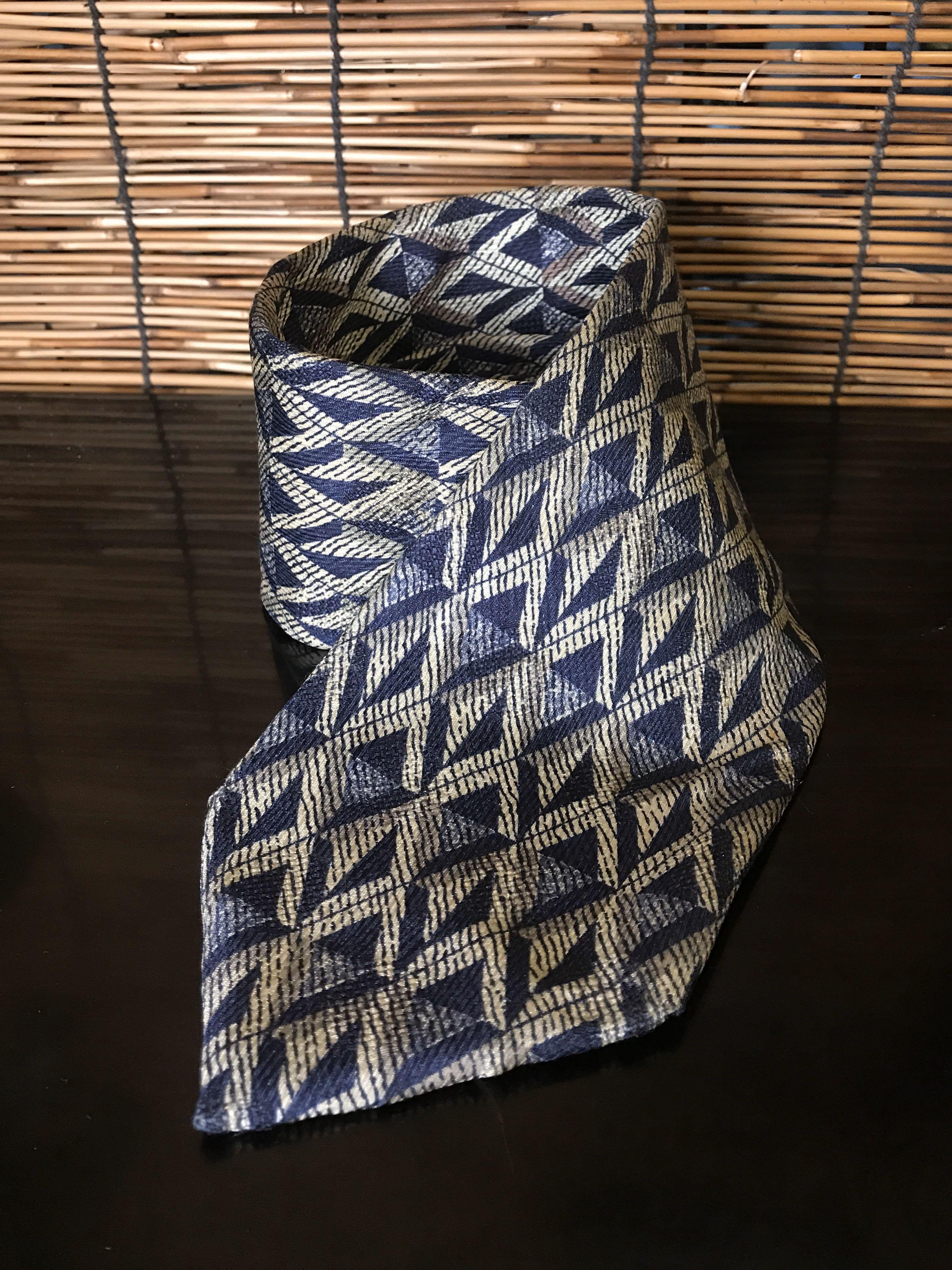 japan Nicole Tie (Category: Ties) located in Quezon City. Submitted by whatsinmyclosett (Listing ID 1036581218, Image 1). Description: VintageNicole tie ☑️100% Original ☑️made in japan ☑️Vintage ☑️BRANDED ☑️good condition ☑️No Return No Exchange ☑️manage your expectation this is second hand item ☑️No Reservation Unless paid na ang item .