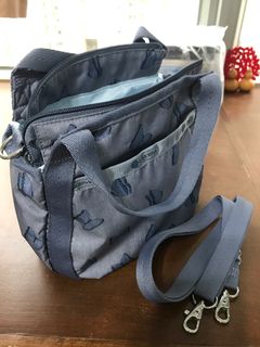（分類：）位於 。 由 ronron2626 提交（商品編號 1036536838，圖片 1）。簡介： 。