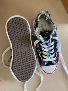 （分類：）位於 。 由 alanmsy 提交（商品編號 1036463846，圖片 1）。簡介： 。