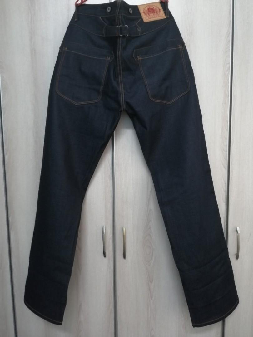 Red wind hot sale jeans