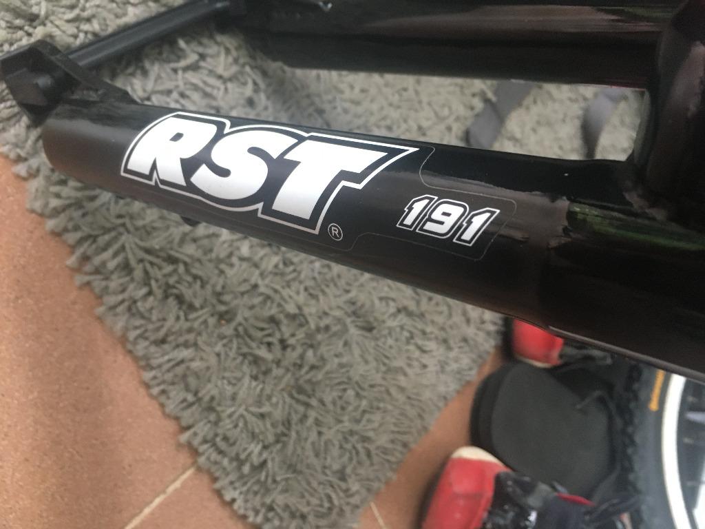 RST 191 MTB Suspension Fork 26in