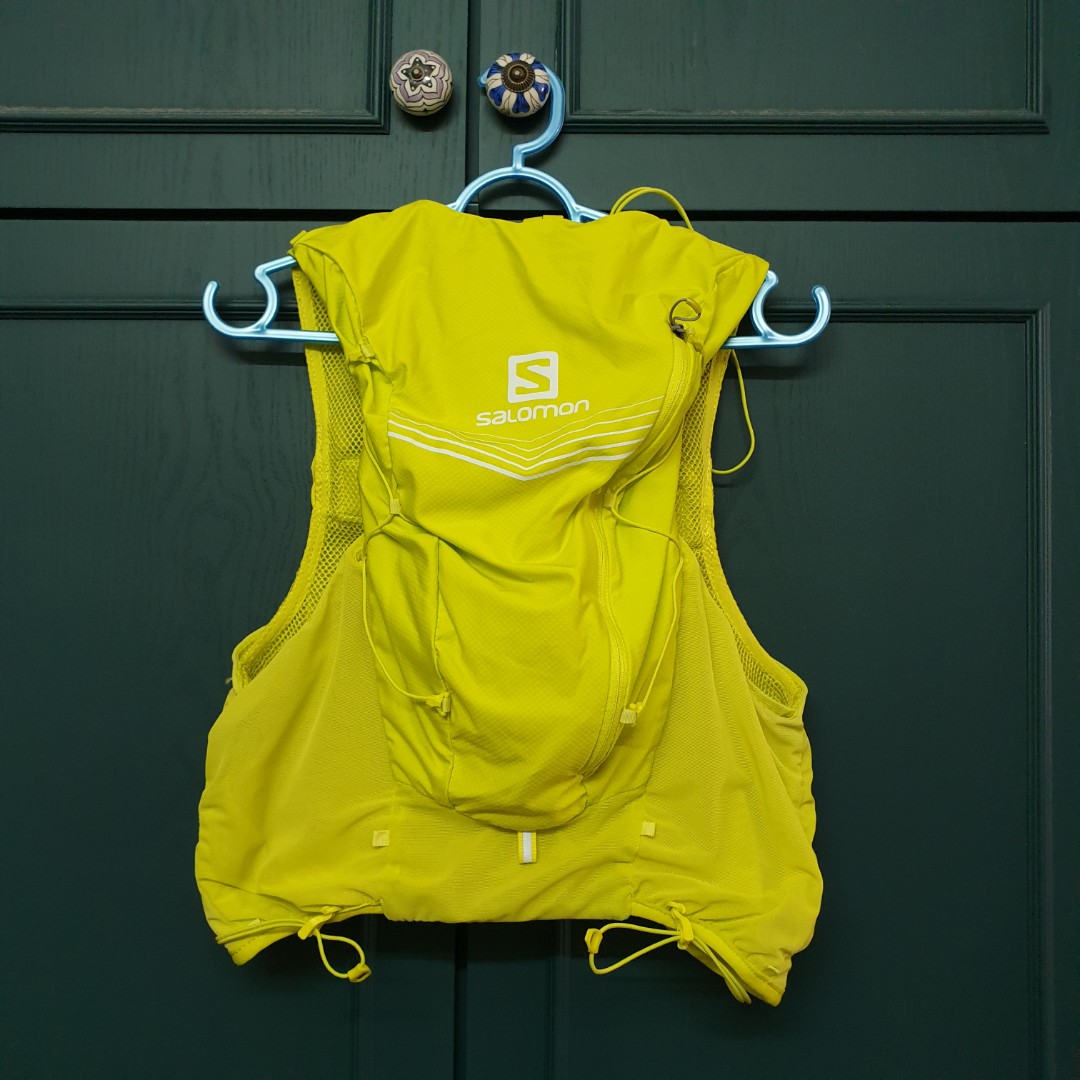 Salomon Unisex Trail Running Adv Skin 12 Set Sulphur Spring - 12L (M Size), Equipment, Sports & Games, Sports on Carousell