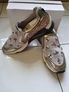 Sneakers Import