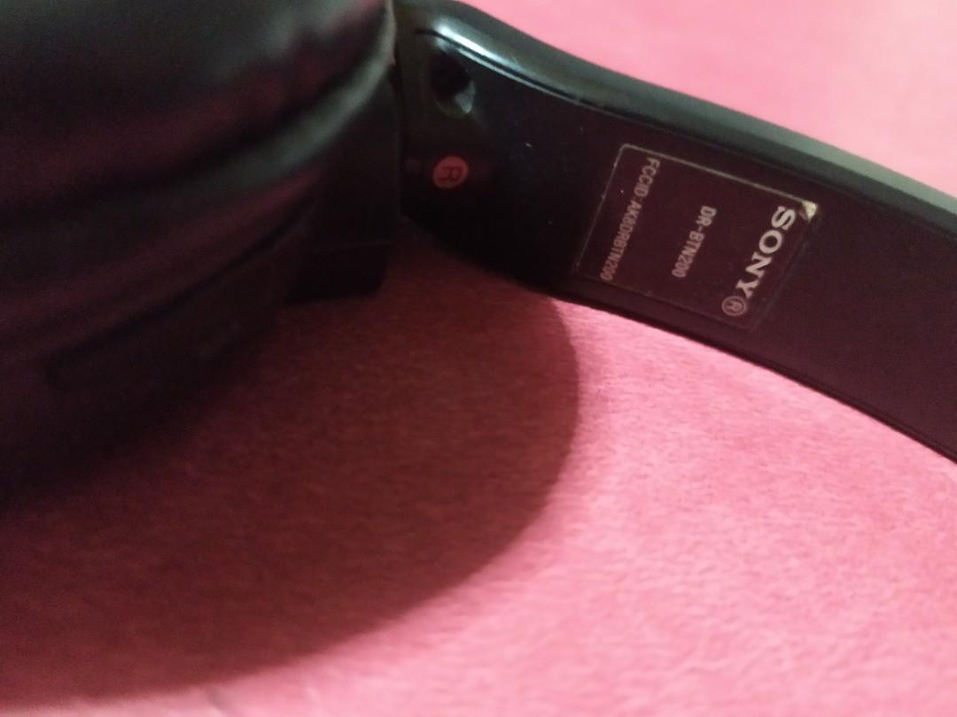 Sony Headphones DRBTN200, Audio, Headphones & Headsets on Carousell