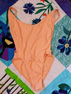 (Category: ) located in . Submitted by nikki881 (Listing ID 1036459461, Image 1). Description: .