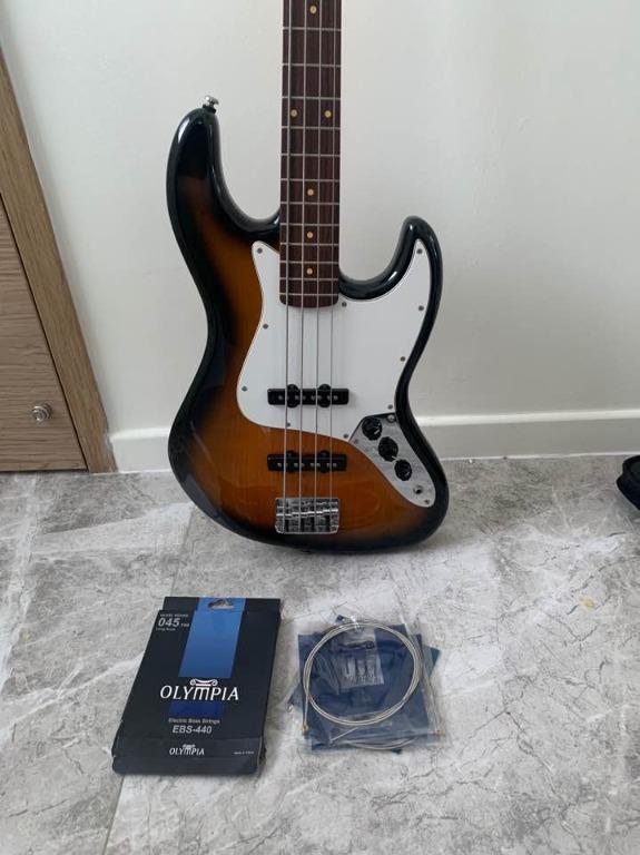 Swing G1-Millenium Bass Guitar, Hobbies & Toys, Music & Media, Musical ...