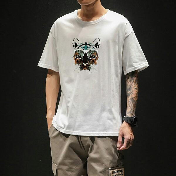 夏季新款動物印花t恤男短袖潮牌潮流百搭半袖寬松情侶純棉體恤男服裝批發女裝直播貨源顏色 白色 黑色尺寸 M L Xl 2xl 下單請在對話框中留言收貨人姓名 電話 地址 女裝 上衣 長袖衫