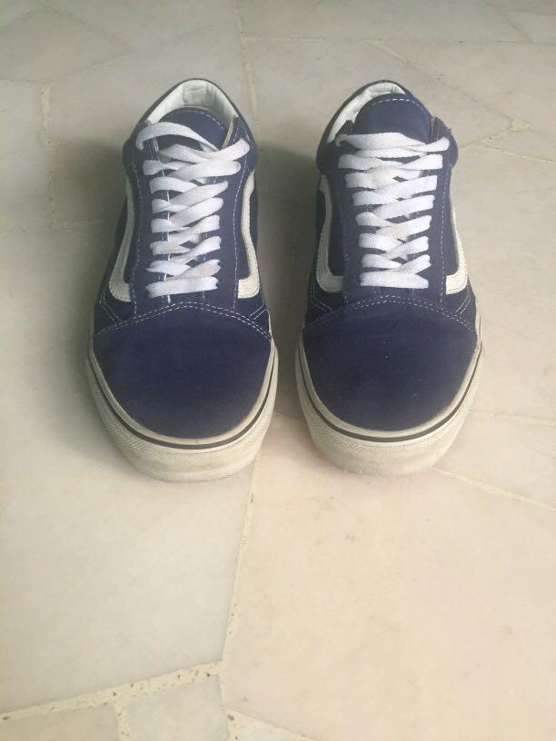 vans 42 size