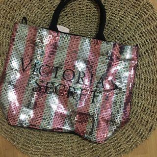 VICTORIA’S SECRET Sequined tote bag