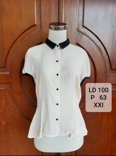 XXI Kemeja Putih