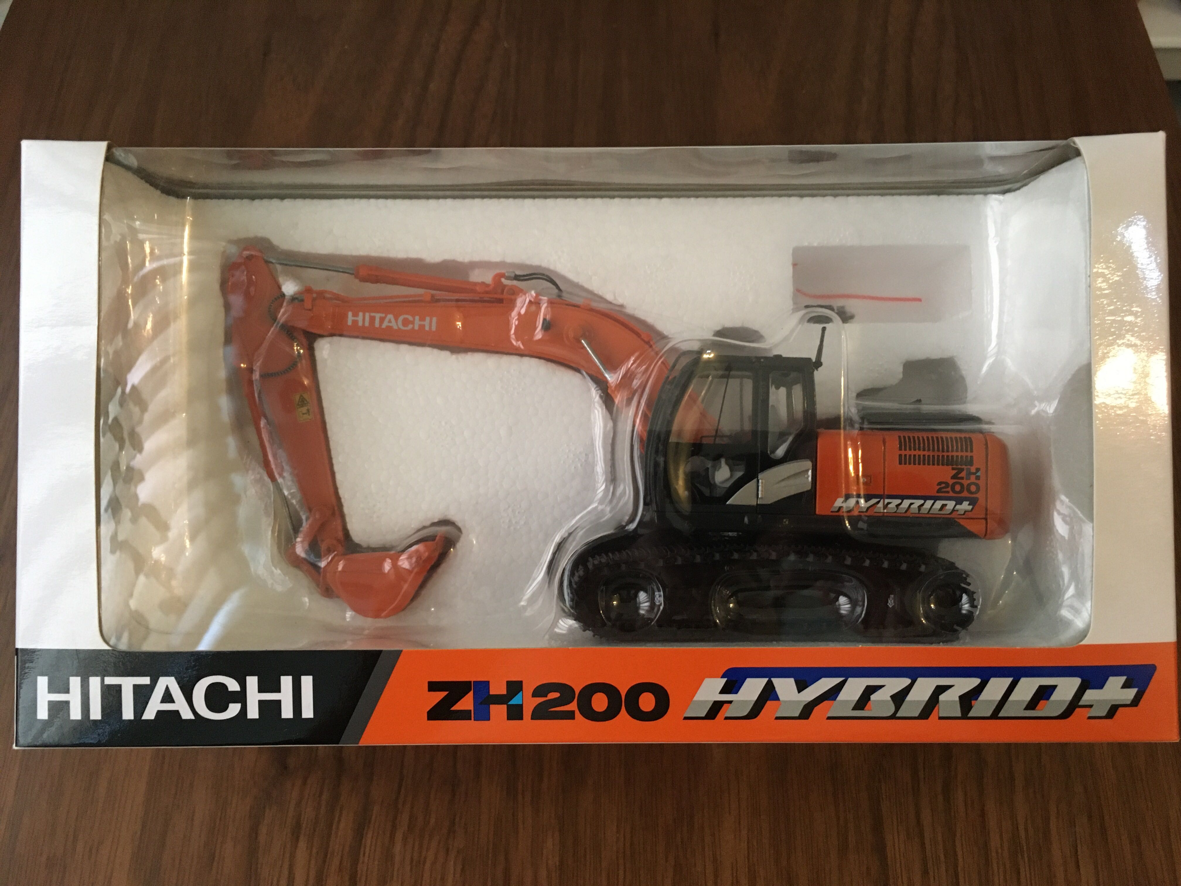 合金挖泥機1/50 Hitachi ZH200 Hybrid, 興趣及遊戲, 玩具& 遊戲類