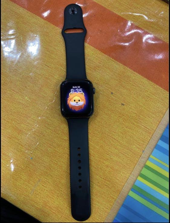 s4 44mm