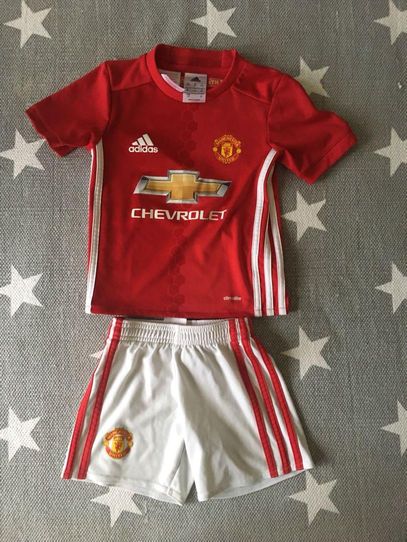 Original Manchester United Jersey And Shorts For Toddler Boys Babies Kids Boys Apparel 1 To 3 Years On Carousell