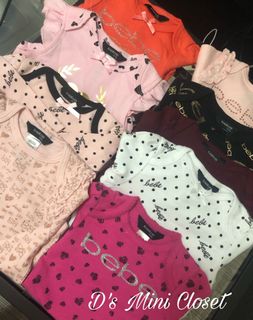 (Category: ) located in . Submitted by d_mini_closet (Listing ID 1036662731, Image 1). Description: .