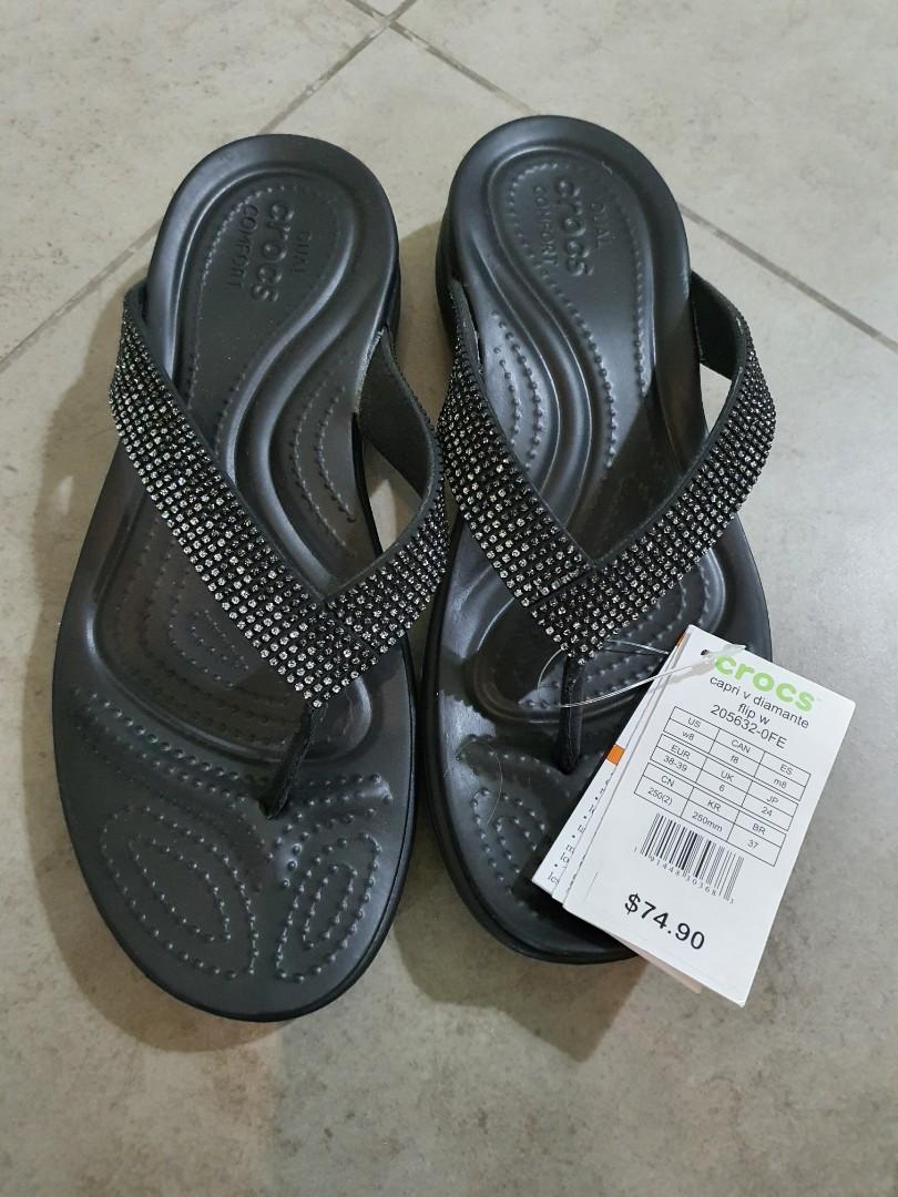 Crocs flipflop Women s Fashion Footwear Flipflops and Slides on