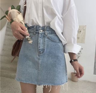 (Category: ) located in . Submitted by bubblywears (Listing ID 1036731314, Image 1). Description: .