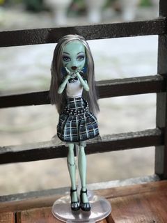 (Category: ) located in . Submitted by barbiedia (Listing ID 1036825856, Image 1). Description: .