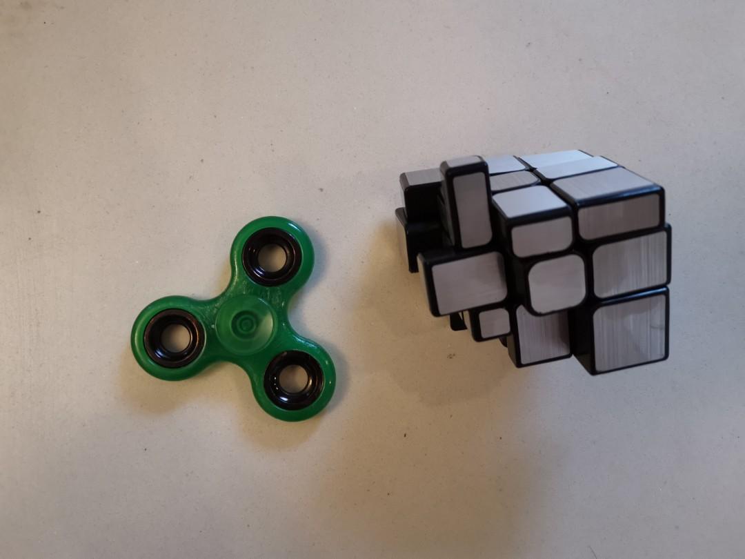 fidget spinner rubix cube