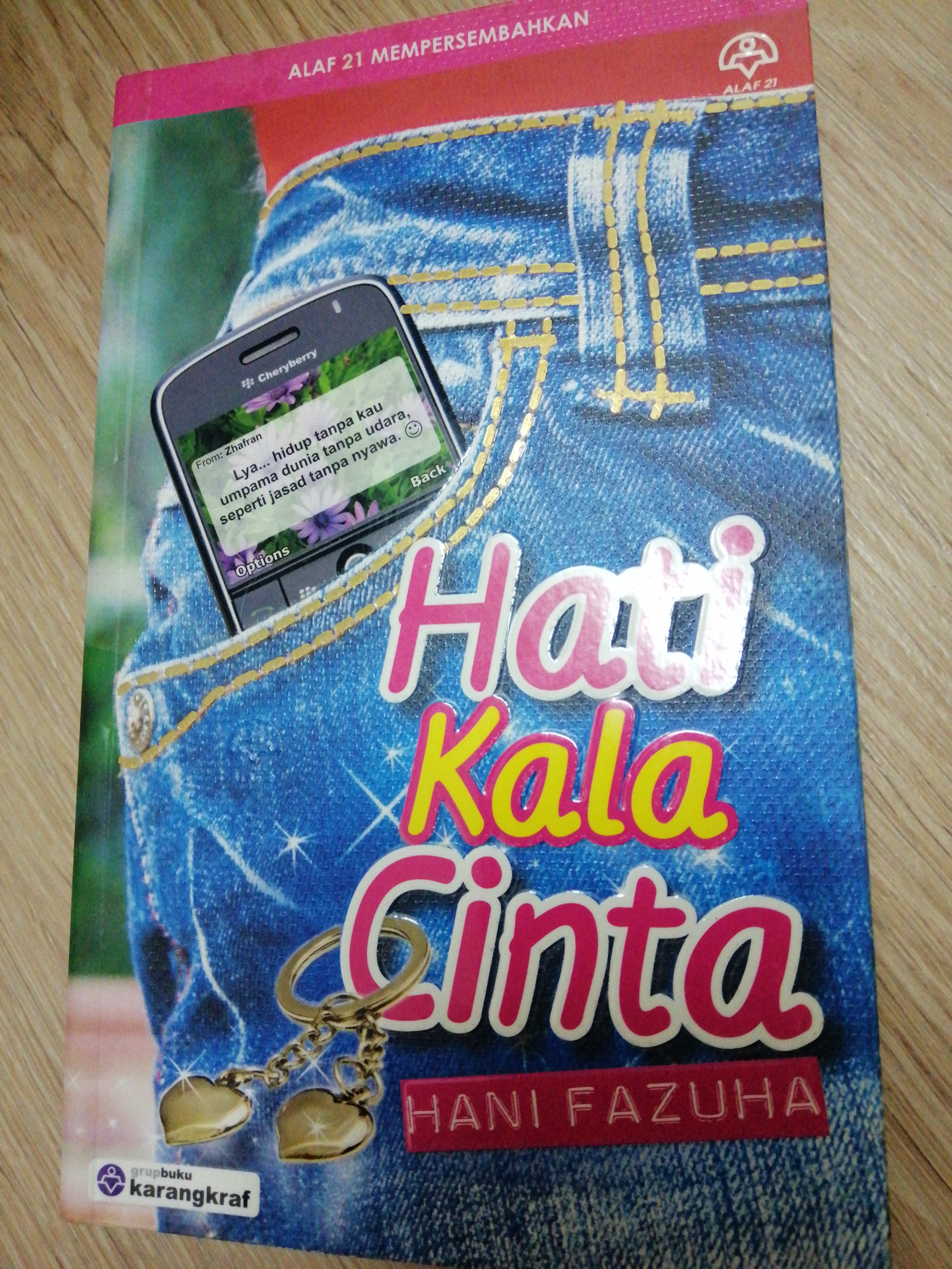 Hati Kala Cinta Hani Fazuha Books Stationery Books On Carousell