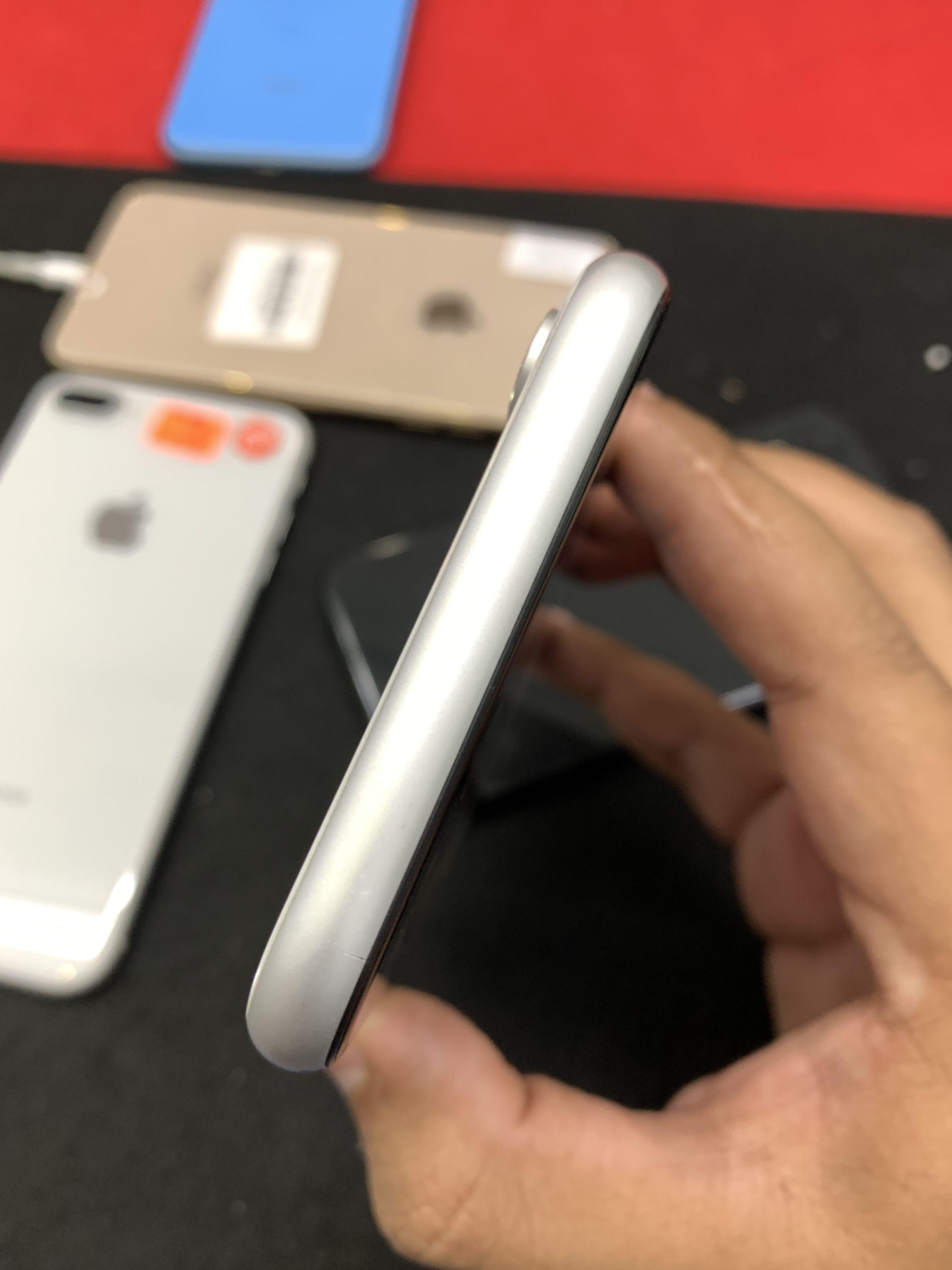 Iphone Xr 128gb Mobile Phones Tablets Iphone Iphone X Series On Carousell