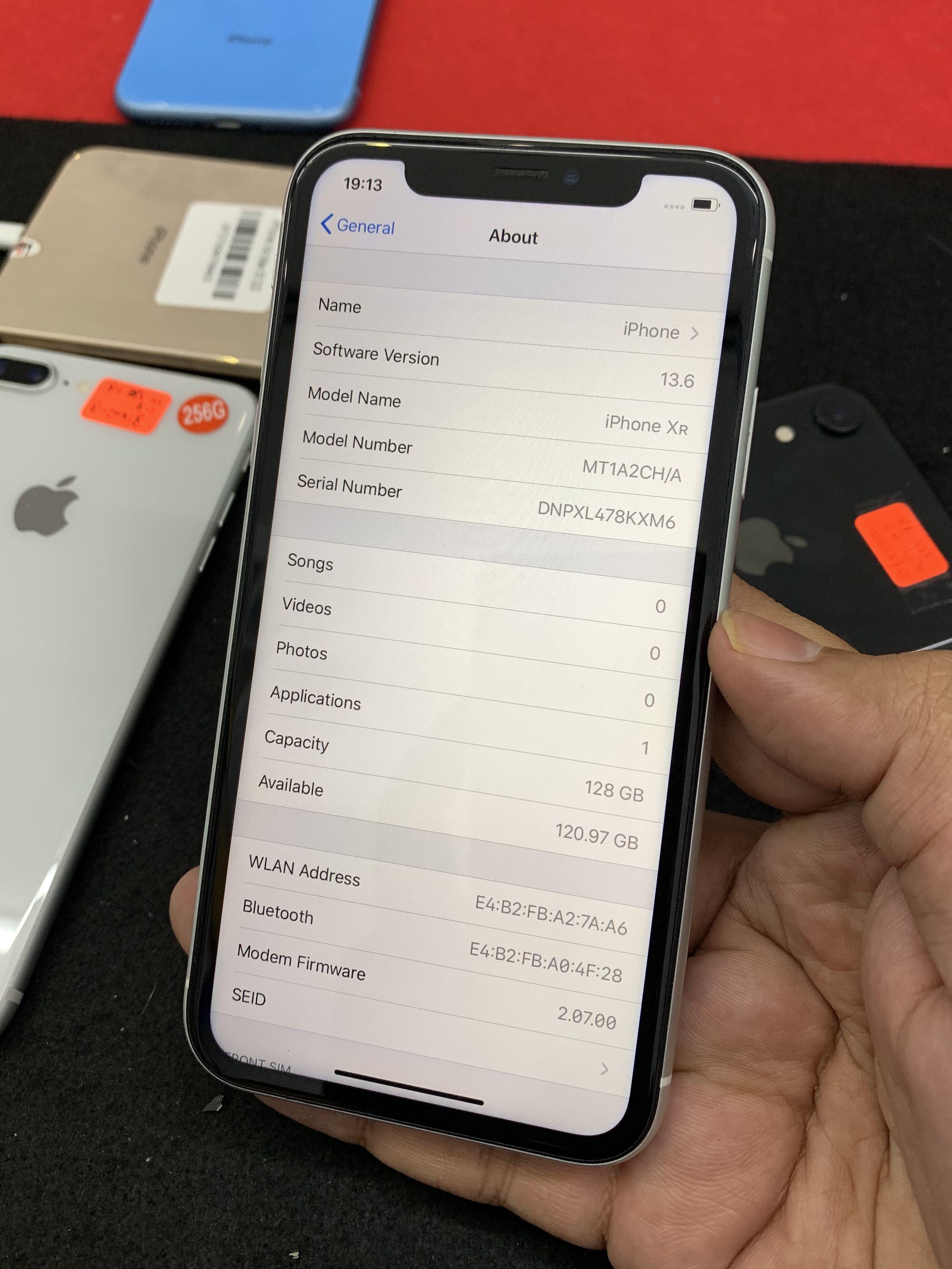 Iphone Xr 128gb Mobile Phones Tablets Iphone Iphone X Series On Carousell