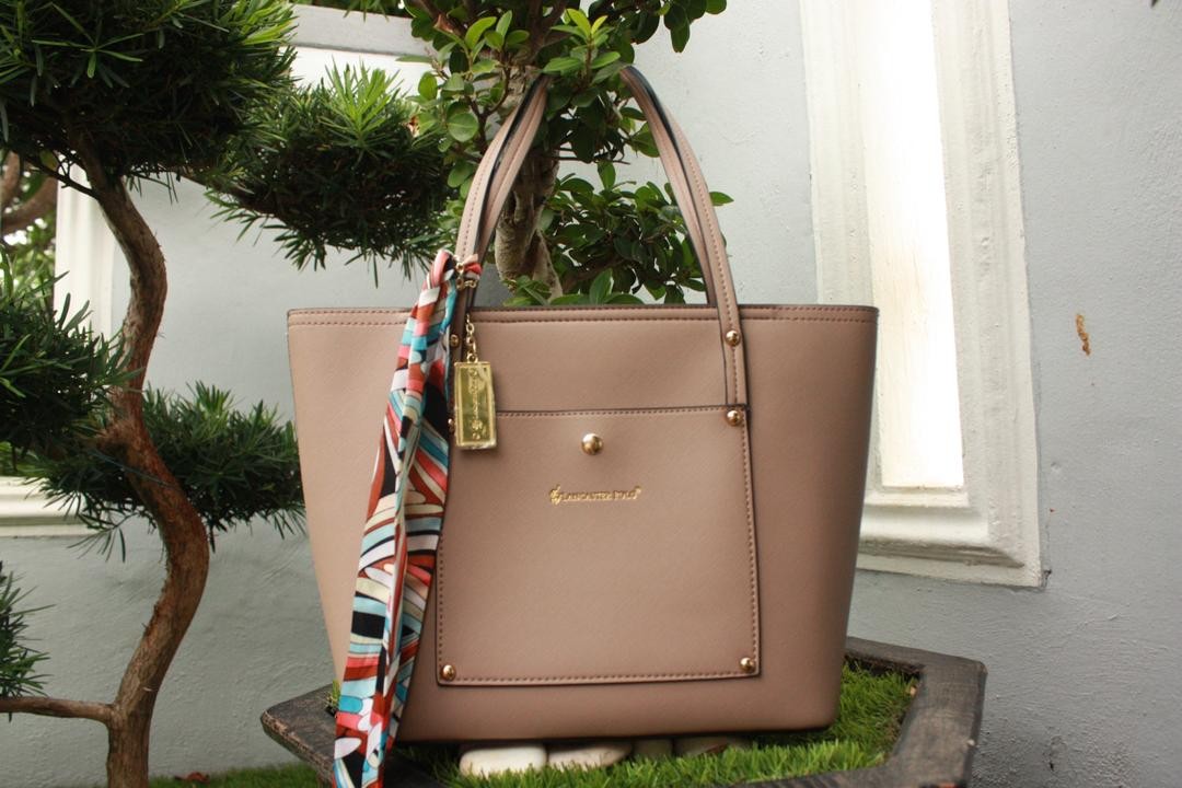 Lancaster polo handbag shop