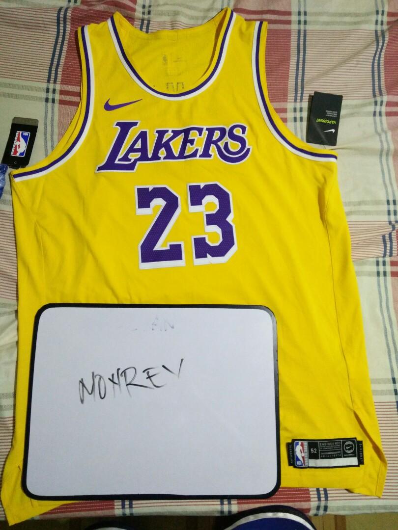 Authentic BNWT LeBron James #23 Los Angeles Lakers Nike NBA Icon Authentic  Jersey, Men's Fashion, Activewear on Carousell