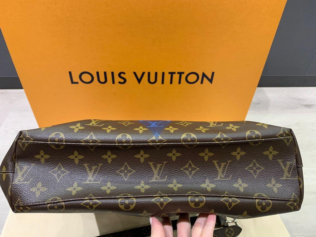 LOUIS VUITTON Monogram V Cabas Jour Blue 1200163