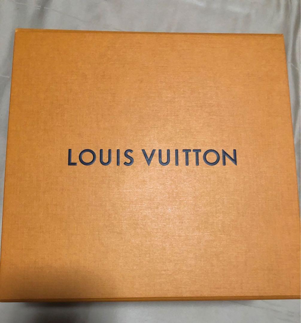 LOUIS VUITTON Trousse Toilette 25 - Toiletry Pouch 25 Review - Eighties  Nostalgia Design 