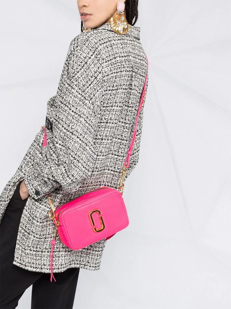 The softshot leather crossbody bag Marc Jacobs Pink in Leather - 20442219