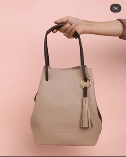 (Kategori: ) berada di . Dikirim oleh saff.declutter (ID iklan 1036652905, Gambar 1). Deskripsi: .