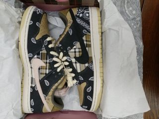（分類：）位於 。 由 gregyau 提交（商品編號 1036729792，圖片 1）。簡介： 。